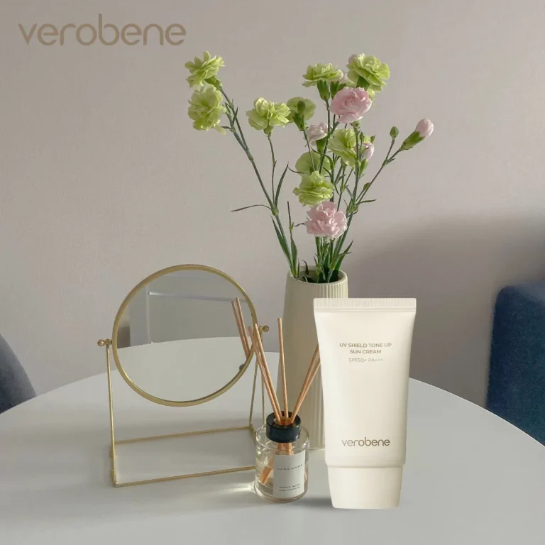 KEM CHỐNG NẮNG NÂNG TÔNG VEROBENE UV SHIELD TONE UP SUN CREAM